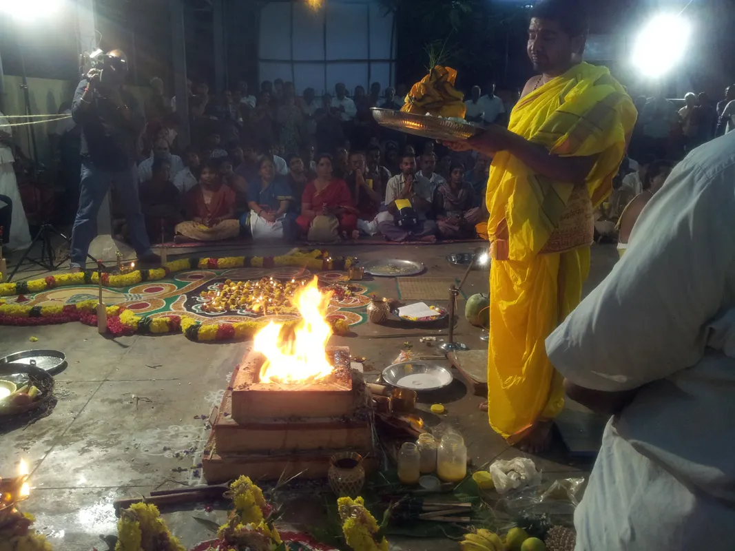 ретрит «Встреча
                    с Лакшми. Привлечение
                    богатства»